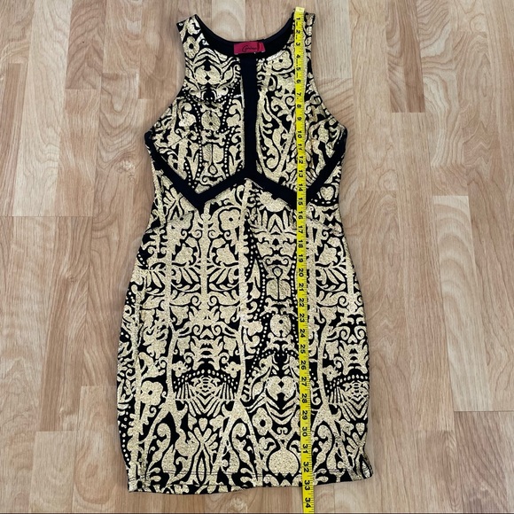 Carina Black and Gold Filigree Baroque High Neck Bodycon Cocktail Dress - Picture 11 of 15